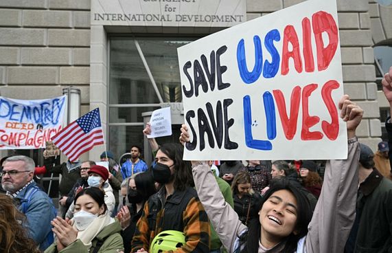 ޔޫއެސްއެއިޑް ބަންދުކުރުން ކޯޓުން ހުއްޓުވައިފި