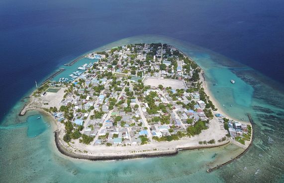 މަޑުއްވަރިއަށް އުފުލަންދޫ އަދި މީދު އަށް ތާވަތާ ދީފި