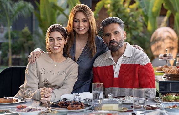 ސުނިލް އާއި މަހިމާ އަނެއްކާވެސް އެކުގައި