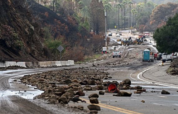 އެލްއޭގައި ރޯވި ހިސާބަށް ވާރެޔާ އެކު ކިސަޑު ފައިބައިފި