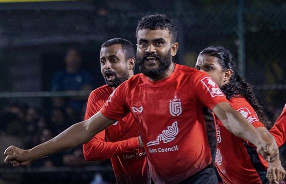 ހޫނުވި މެޗުން އޭދަފުށި ބަލިކޮށް ގަން ސެމީ އަށް