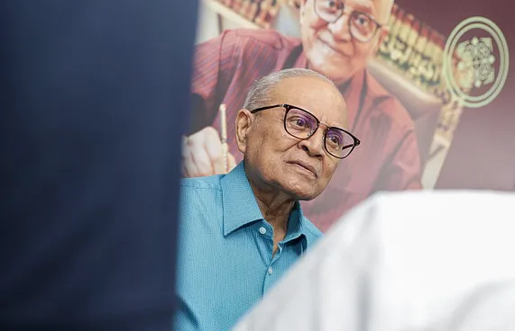 މައުމޫނާ ދެކޮޅަށް އެމްޓީސީސީން ކުރި ދައުވާ ދޫކޮށްލައިފި