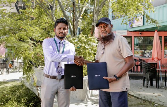 އެޗްޑީސީން ހުޅުމާލެ ހޮސްޕިޓަލަށް ރޯދަ ވީއްލުން ހަދިޔާކުރަނީ