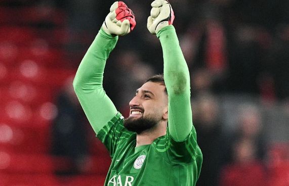 ޕީއެސްޖީން ލީގު ބުރުގެ އެއްވަނަ ލިވަޕޫލް ކަޓުވާލައިފި