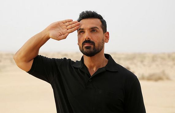 ހަނގުރާމާގައި ޖޯން އަބްރަހަމް ހުރީ ރަޝިއާ ކޮޅަށް!