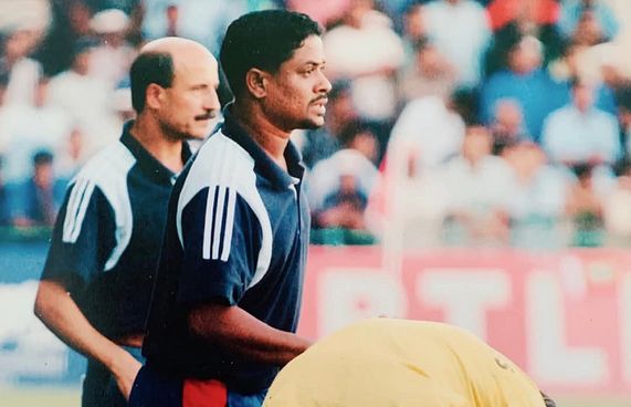 ވަކިއެވީ ހީބިހި ނަގާވަރުގެ ކާމިޔާބީތަކެއްގެ ހިއްސާދާރެއް