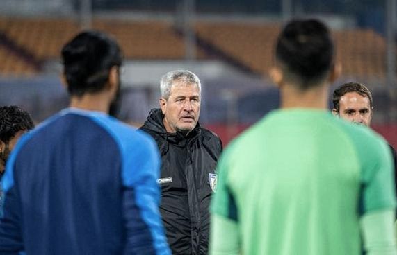 އިންޑިއާގެ ޓީމުން ފިޔަވަޅު އެޅީ ފަހަތަށް: ކޯޗު