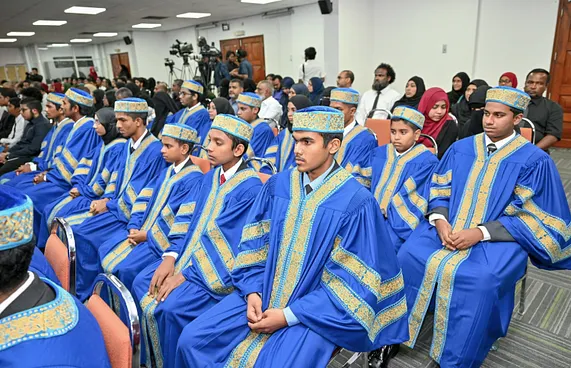 ޚަތީބުންގެ ތިންވަނަ ބުރުގައި 283 ކުދިން