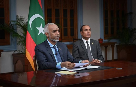 ދަރަނި ލުއިކޮށް، އެހީ އަވަސްކުރަން ގޮވާލައްވައިފި