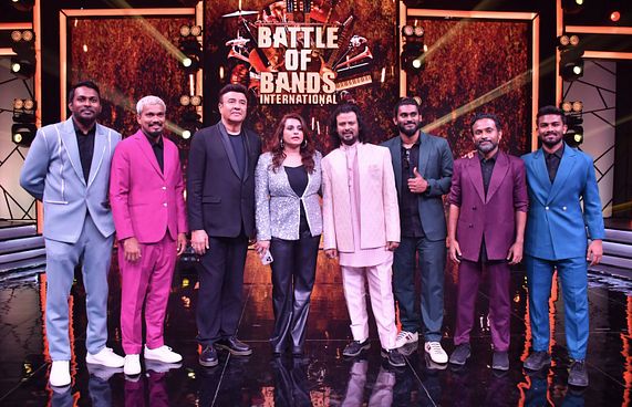 ދިވެހި ބޭންޑެއްގެ ހުށަހެޅުމަކުން އަނޫ މާލިކް އާޝޯހު