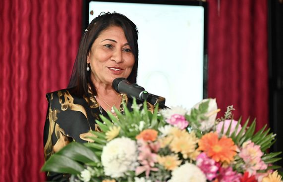 ނަފްސާނީ ބަލިތަކަށް ފަރުވާދޭން މަސައްކަތްކުރަން ޖެހޭ