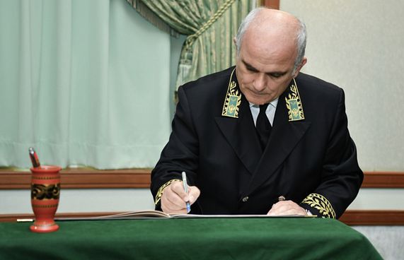 ކުރުސީ ހިންގަނީ ކާކުކަން އެނގޭ: ރަޝިޔާ