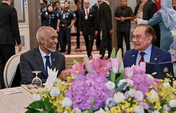 ރާއްޖޭގައި އިންވެސްޓަރުންނަށް ޔަގީންކަން ބޮޑު: އަންވަރު