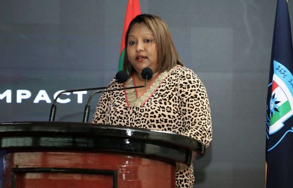 ފޮރިން ސެކްރެޓަރީގެ މަގާމުން އިނާޔާ ވަކިވެވަޑައިގެންފި