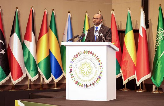 ފިކުރީ ބަލިމަޑުކަމަށް އޮތީ އިތުބާރު ހުރި އިލްމު ހޯދުން