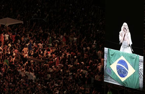 ލޭޑީ ގާގާ ތާރީހީ ރެކޯޑެއް ހަދައިފި