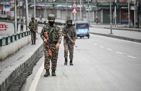 އިންޑިއާ އާއި ޕާކިސްތާނުން ހަމަލާތައް ހުއްޓާލައިފި