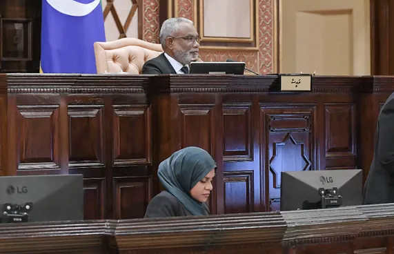 ފަނޑިޔާރުންގެ މައްސަލަ ގާނޫނާ ހިލާފު: ފިލްޒާ