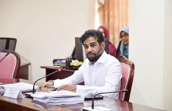 ފަނޑިޔާރުންގެ މައްސަލަ ތަޅުމަށް ފޮނުވައިފި