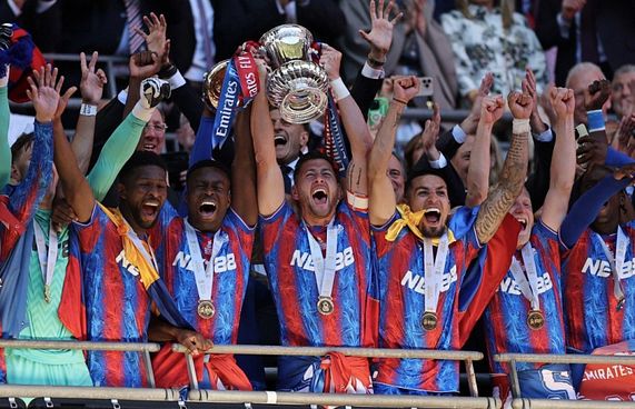 ޕެލަސް ކޮންފަރެންސް ލީގަށް، ފޮރެސްޓަށް ޔޫރޮޕާ ލީގު