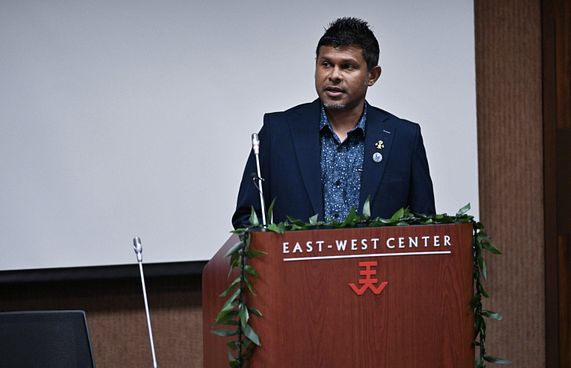 މޫސޫމީބަދަލުތަކަށް ފިޔަވަޅުއެޅުން ފުޅާކުރަން ގޮވާލައިފި