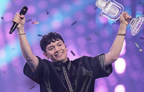 ޔޫރޯވިޝަނުން އިޒުރޭލަށް ފުރުސަތު ނުދޭން ގޮވާލައިފި