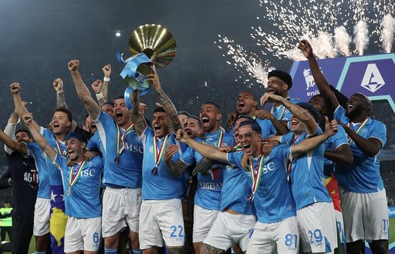 އިންޓަ ފަހަތަށް ޖައްސާލައި ނަޕޯލީން ލީގު ކާމިޔާބުކޮށްފި