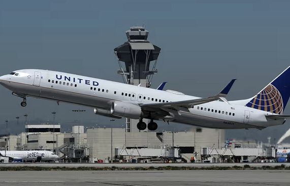 ނައިބު ރައީސް ދަތުރުކުރި ފްލައިޓަކަށް ބޮމުގެ އިންޒާރެއް