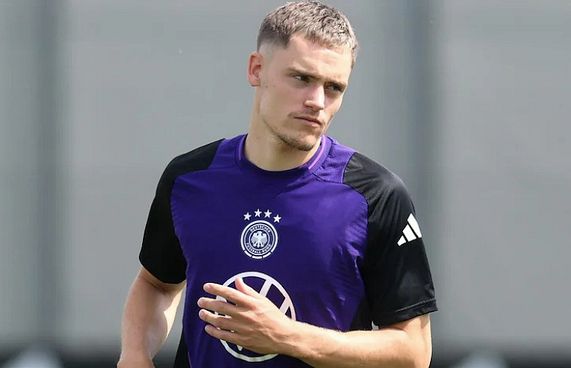 ވާޓްޒްއަށް ލިވަޕޫލްގެ ދެވަނަ ބިޑްވެސް ރިޖެކްޓް