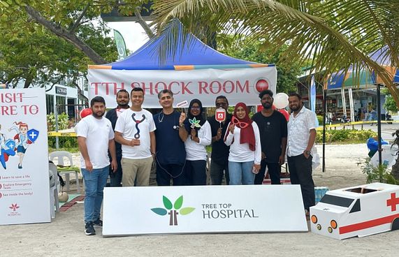 ކުއްލި ފަރުވާއާ ބެހޭ ދުވަހުގެ ފެއާގައި ޓްރީ ޓޮޕް