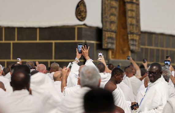 ހަރަމްފުޅުގެ ފޮޓޯ ނެގުން ސައޫދީން މަނައެއް ނުކުރޭ