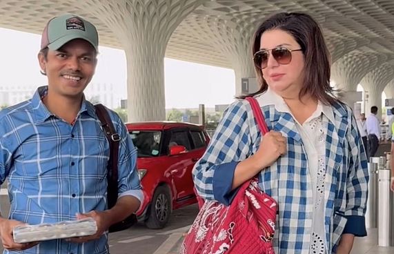 ފަރާއާ އެކު އޭނާގެ ކައްކާ ވެސް ރާއްޖޭގައި