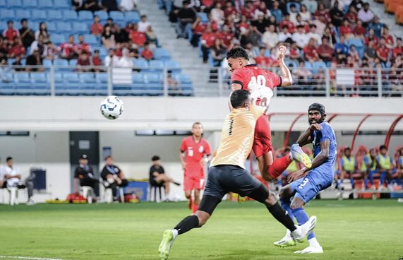 ސިންގަޕޫރު ކޯޗު ފާހަގަކުރީ ރާއްޖޭން ކުޅުނު ގޭމް