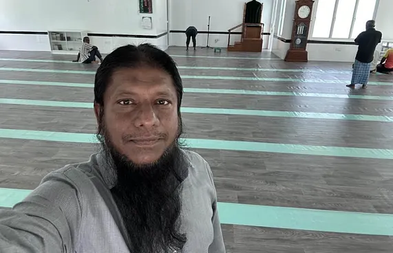 ޝެއިހް ފަރީދުގެ ހަނދާނުގައި މިސްކިތެއް ބިނާކުރަނީ