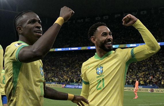 އަންޗެލޮޓީގެ ފުރަތަމަ މޮޅާއެކު ބްރެޒިލް ވޯލްޑް ކަޕަށް