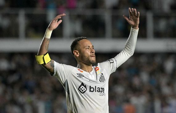 ނޭމާ އިތުރު ހަ މަސްދުވަހު ސަންޓޯސްގައި މަޑުކުރަނީ