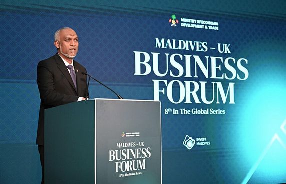 "އިނގިރޭސިވިލާތަކީ ޓޫރިޒަމްގެ މުހިއްމު ބައިވެރިއެއް"