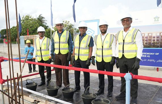 ކުޑަހުވަދޫގައި އާރުސީސީން ހަދާ އެޕާޓުމަންޓުތަކުގެ މަސައްކަތް ފަށައިފި