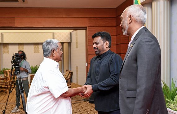 ޗަމްޕާ ރިސޯޓްސް އިން ލަންކާ އަށް 10،001 ޑޮލަރު