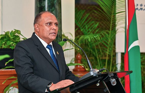 8،000 އަށް ވުރެ ގިނަ މައްސަލަ ނުނިމި އެބައޮތް!