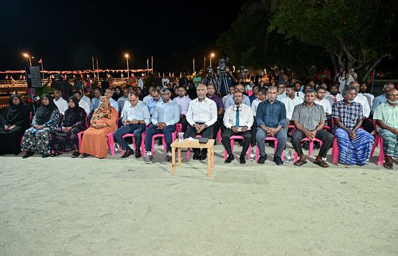 އިންނަފުށިން ލިބޭ އާމްދަނީ ފުޅަދޫ ކައުންސިލަށް