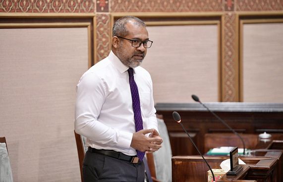 މިނިސްޓަރު ހަލީލްއާ ދެކޮޅަށް އިމްތިޔާޒުގެ މައްސަލައެއް