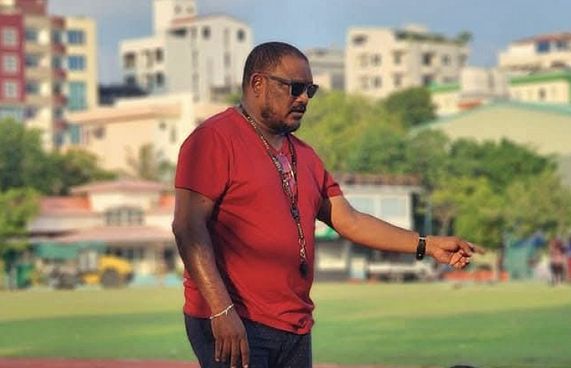 ދުވުންތެރިން ދުވެލި 30 އަހަރު ފަހަތަށް އޮބާލައިފި