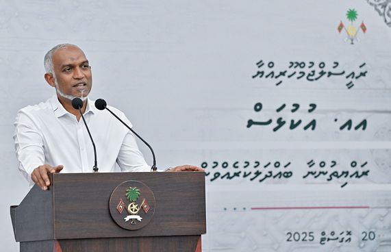 ލޯކަލް ޓޫރިޒަމް ހިންގަންވާނީ ދީނީ އިމުގައި: ރައީސް