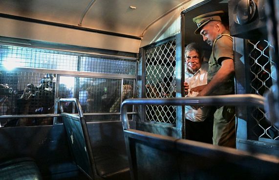 ކަފާލާތަށް ފަސް މިލިއަން ދެއްކުމުން ރަނިލް ދޫކޮށްލައިފި