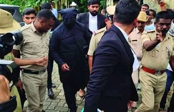 ރޭޕްކޮށް މެރި އެތައް ބަޔަކު ވަޅުލި ކަމަށް ބުނާ މީހެއް