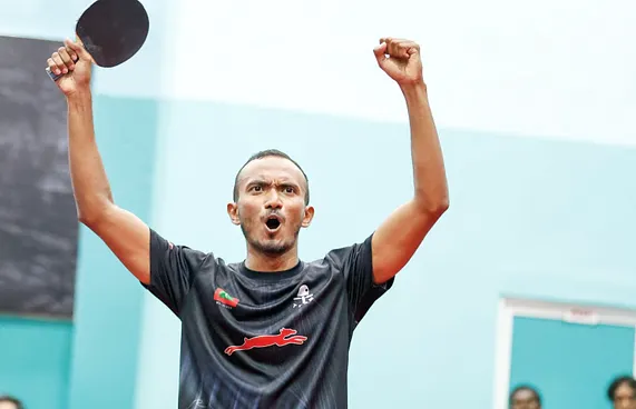 ޝައްފާން އެނބުރި އައިސް ގައުމީ ތަށި ކާމިޔާބު ކޮށްފި