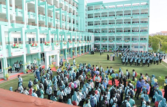 ރެހެންދި ސްކޫލުގައި ފުލުހުން، ނުރައްކަލެއް ނެތް!