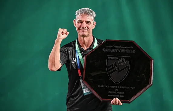 "ފުޓްބޯޅަ އެނބުރި އައުމުން ހިތްހަމަޖެހުން ލިބިއްޖެ"