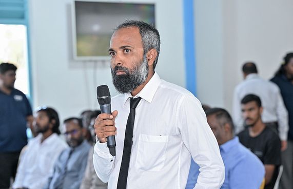 ޓޫރިޒަމްގެ ހުއްދަ ނުލިބި ޕްރޮޖެކްޓެއް ލަސްވާތީ ޝަކުވާ